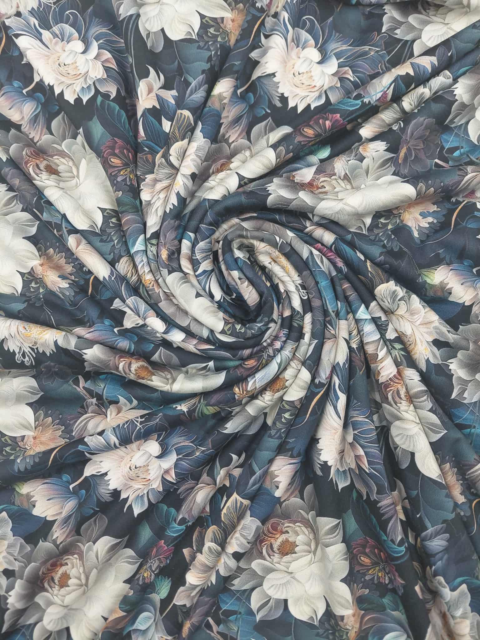 Mléčné umělé hedvábí JIŘÍNY🌸190gr.