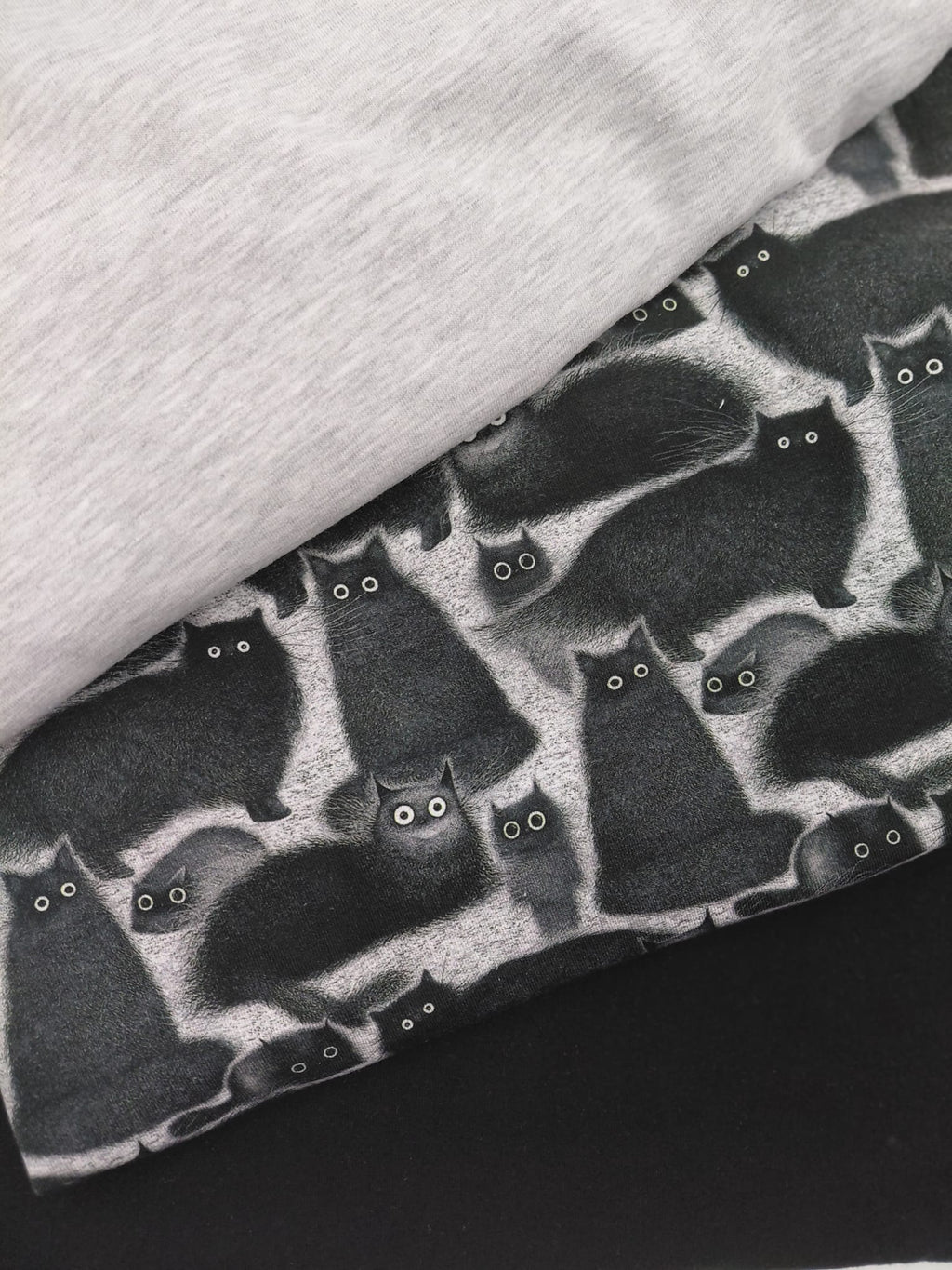Černé kočky🐈 Tričkovina 190gr.